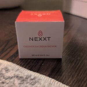NEXXT Calendula Cream Balsam - Red and White